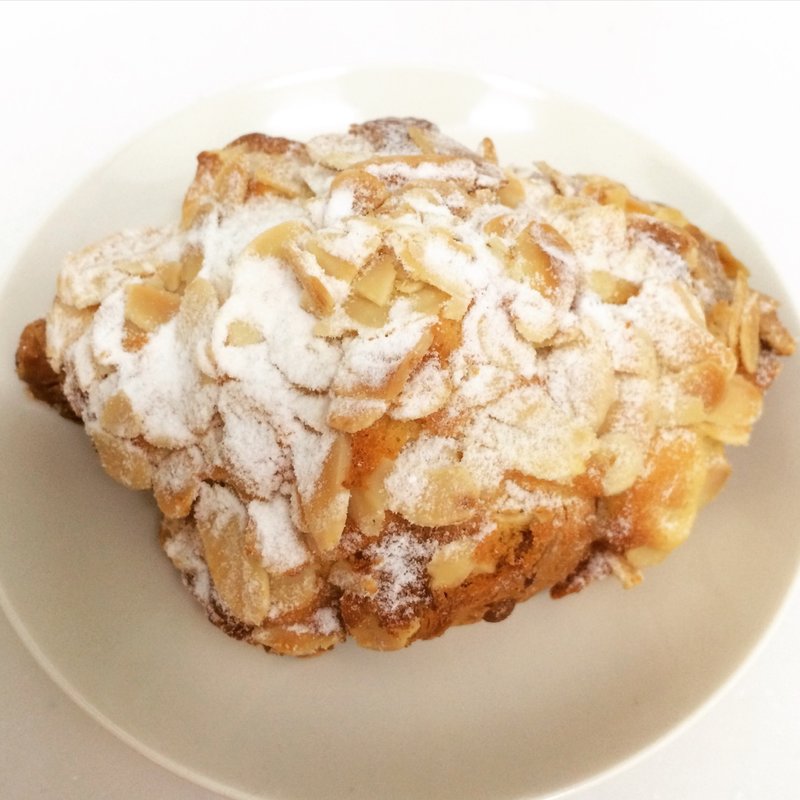 クロワッサン(ラトリエ ドゥ ジョエル・ロブション)