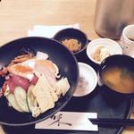 海鮮丼(喜一)