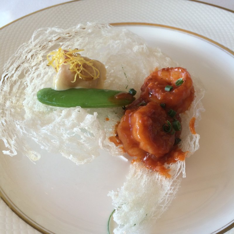 海老の紅白ソース巣籠盛り(溜池山王 聘珍樓)