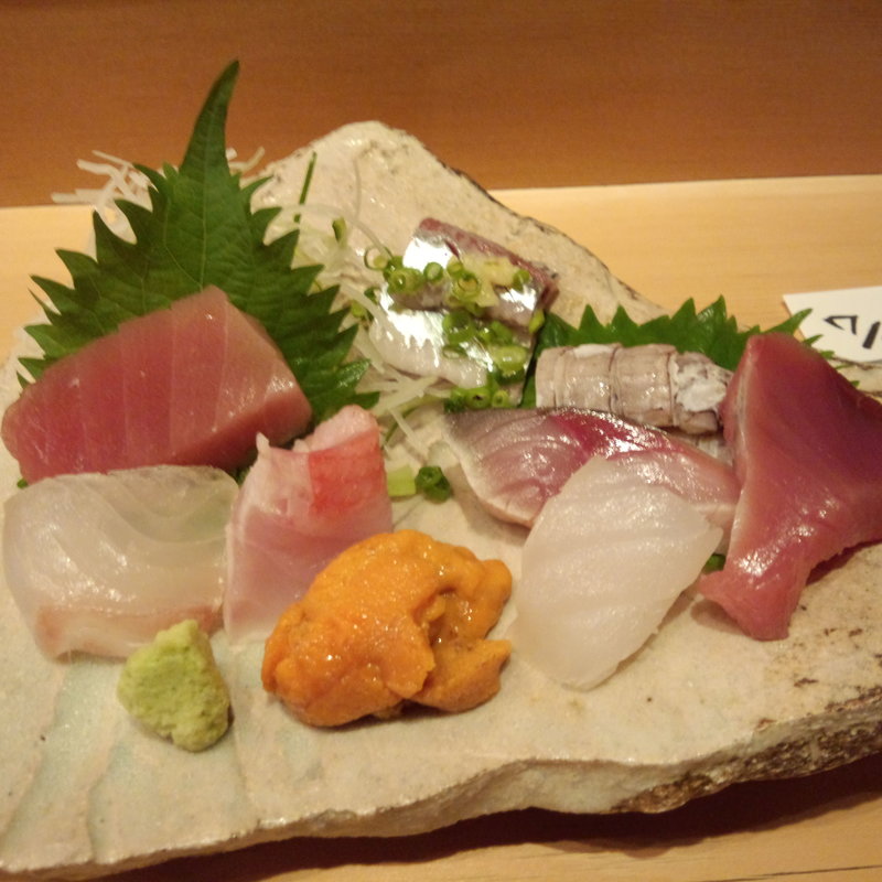 お刺身盛り合わせ(ますぶち)