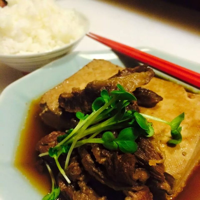 牛スジ豆腐(もだん )