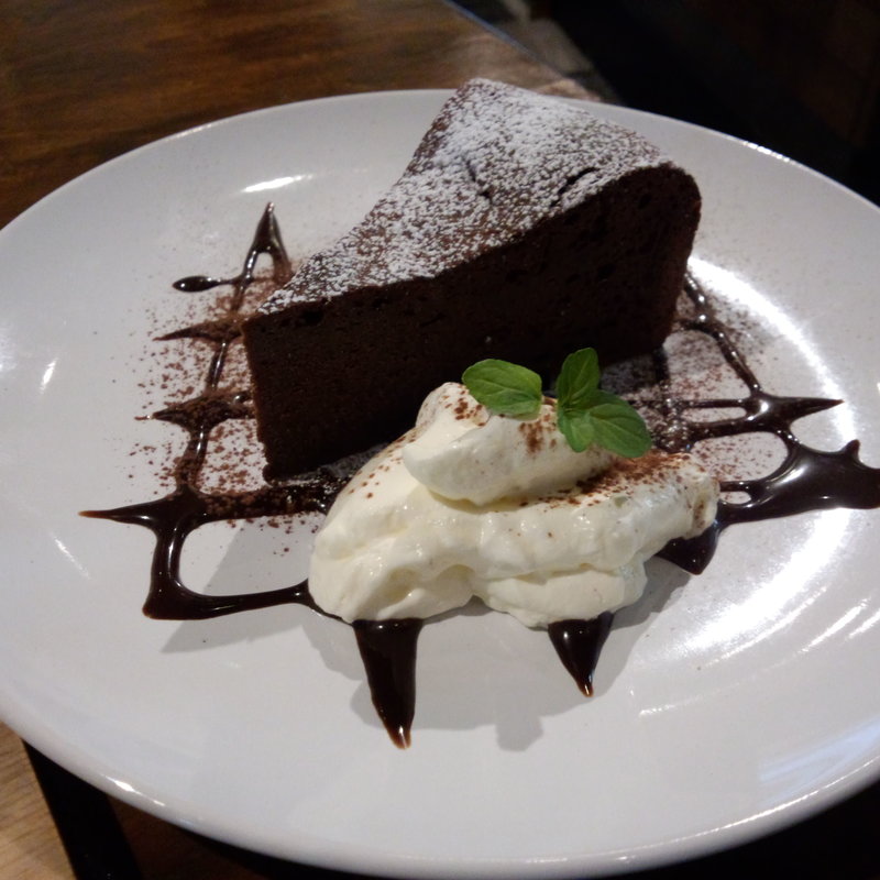 ガトーショコラ(Heimat Cafe & Dining)
