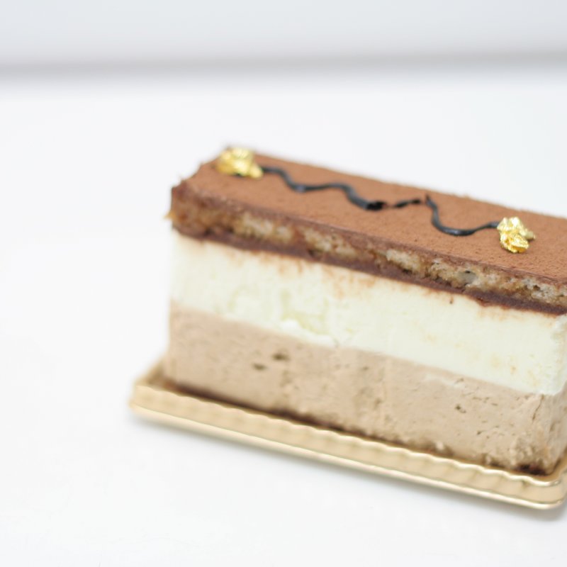 シネマ(ル パティシエ タカギ 青山店)