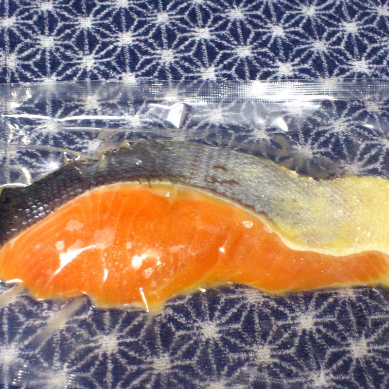 キングサーモン (築地 漬け亭)