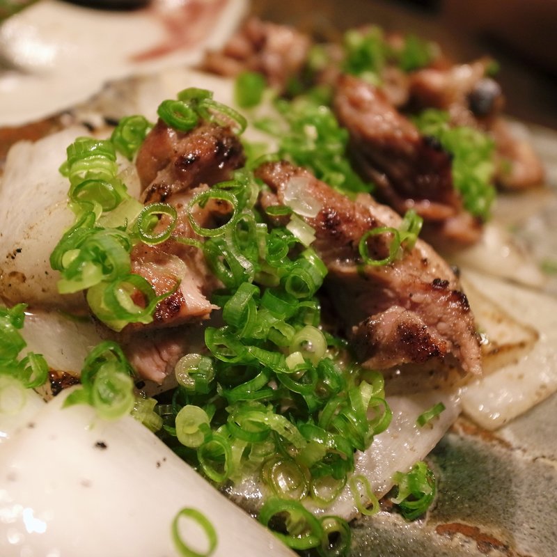 京鴨とタマネギの炙り焼き(聖護院 （しょうごいん）)