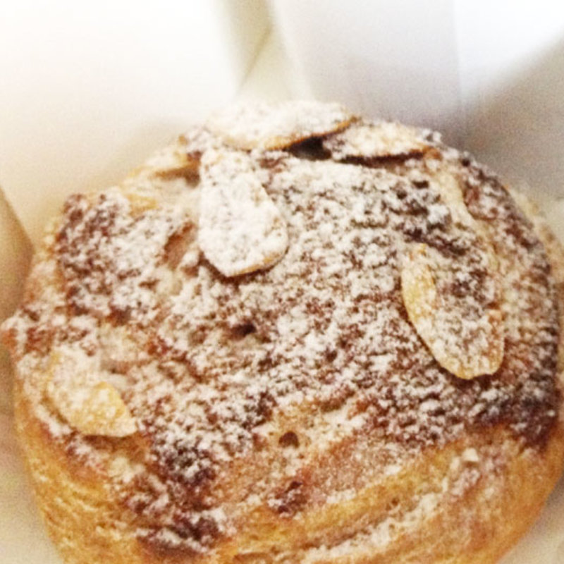 シュー・パリジャン(サロン・ドウ・シェフ・タケエ)