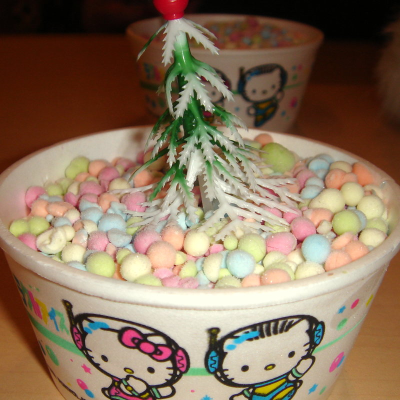 ハローキティのミラクルアイス(キャラクターフードコート （【旧店名】グルメバザール）)