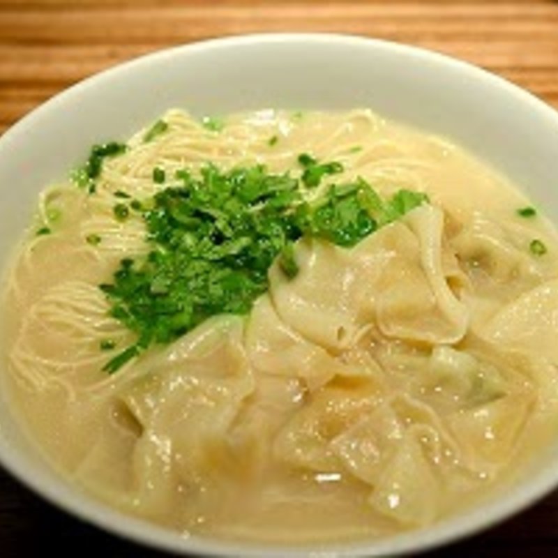 ワンタン麺(パラダイス ダイナシティ)