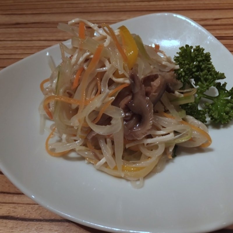 野菜のごま油和え(パラダイス ダイナシティ)