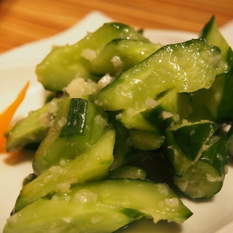 胡瓜のガーリックオイル風味(パラダイス ダイナシティ)