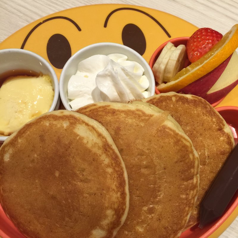 キッズパンケーキセット アンパンマン(Butter 神戸ハーバーランド)