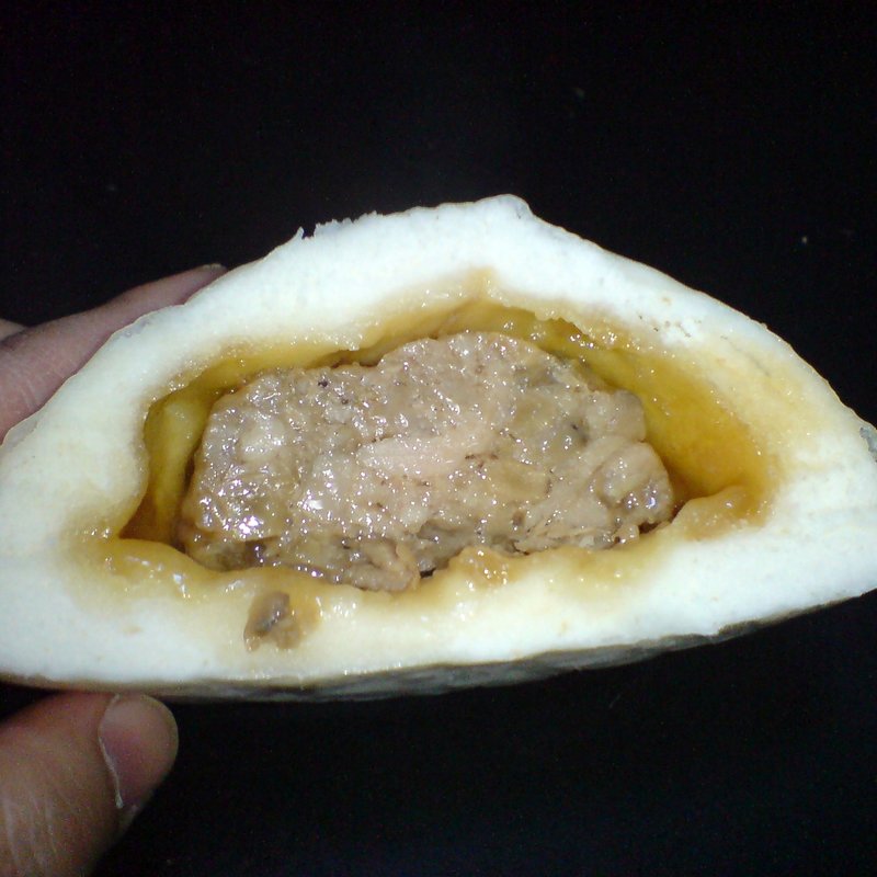 肉まん　（お土産）(均元楼)