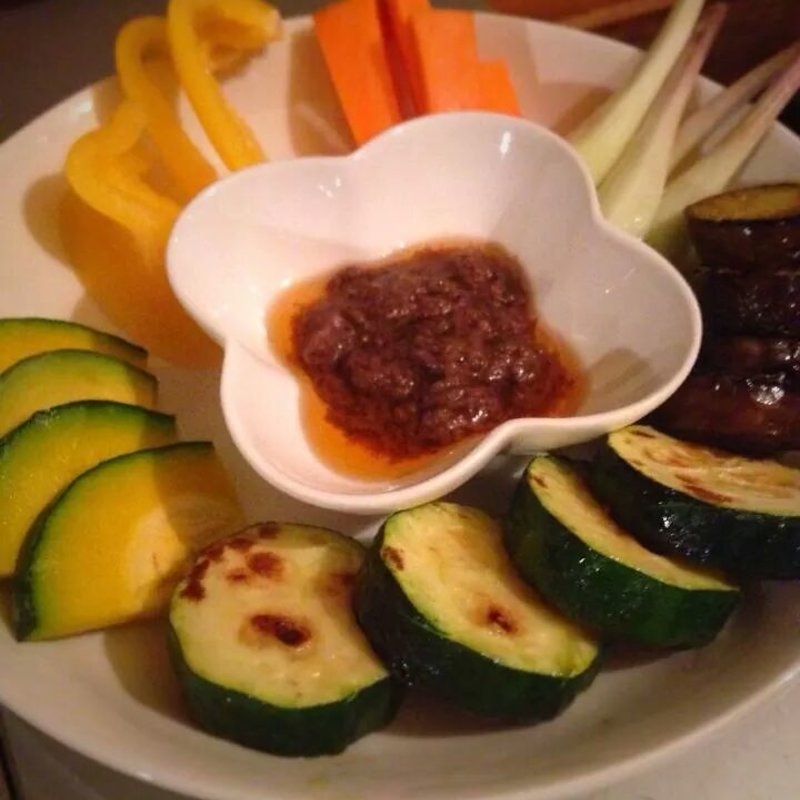 ホタルイカのバーニャカウダ(HEJIRA)