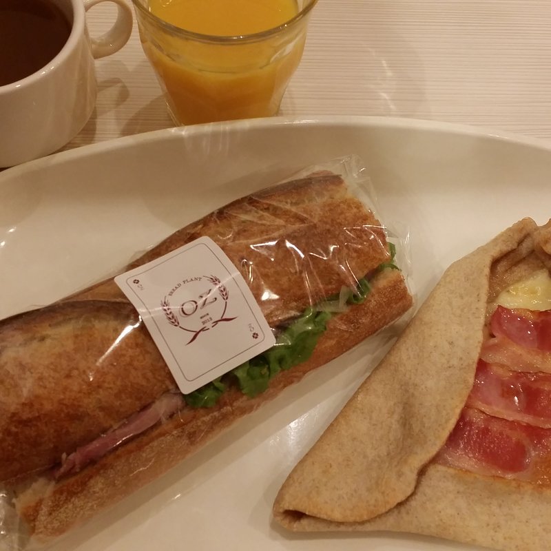 サンドイッチ  スープつき(BREAD PLANT OZ 八雲本店)