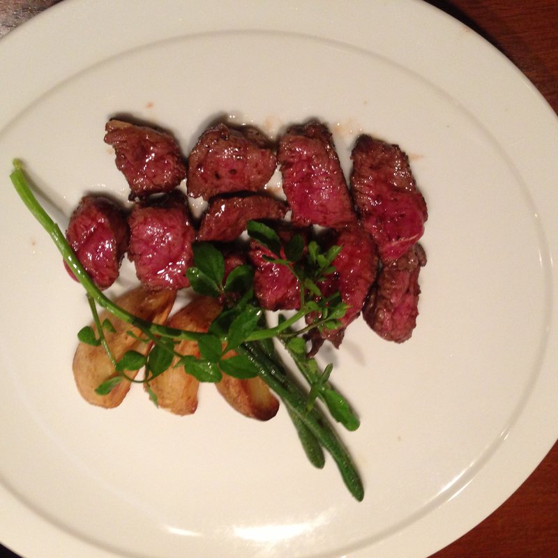 黒毛和牛ランプステーキ(鉄板素材)