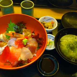 海鮮丼(快飛 茅ヶ崎ラスカ店)