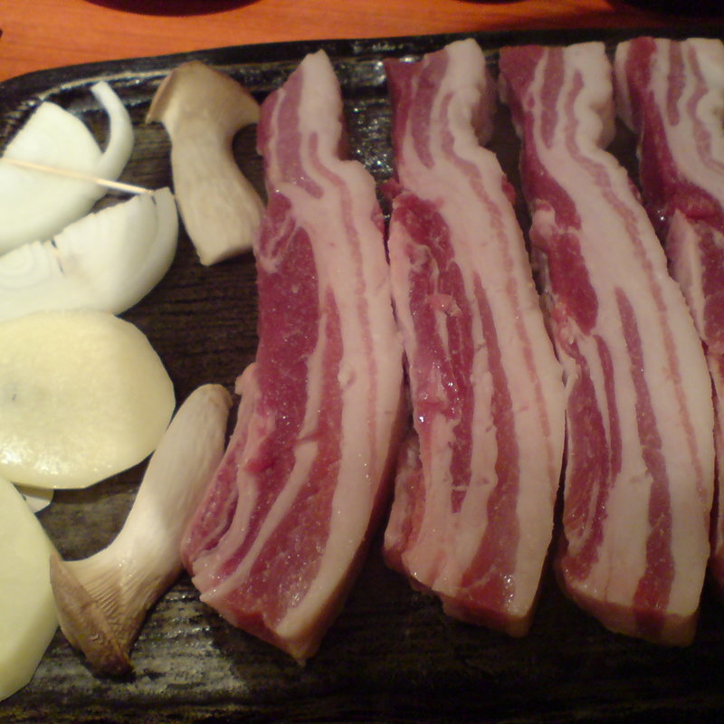 厚切りサンギョプサル(コリアンキッチン 味ちゃん 本店)