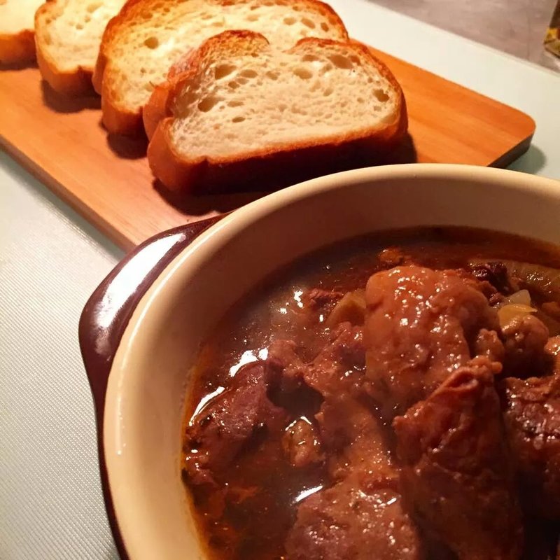 牛スジワイン煮込み(HEJIRA)