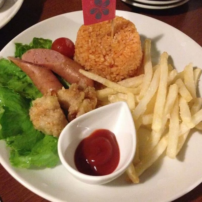 お子様ランチ(宮のバル)