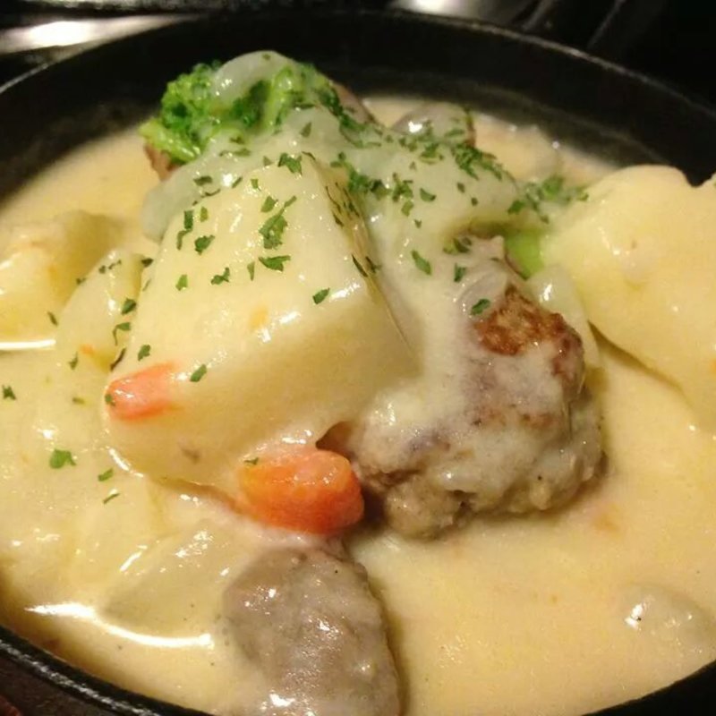 豚のハンバーグ(宮のバル)