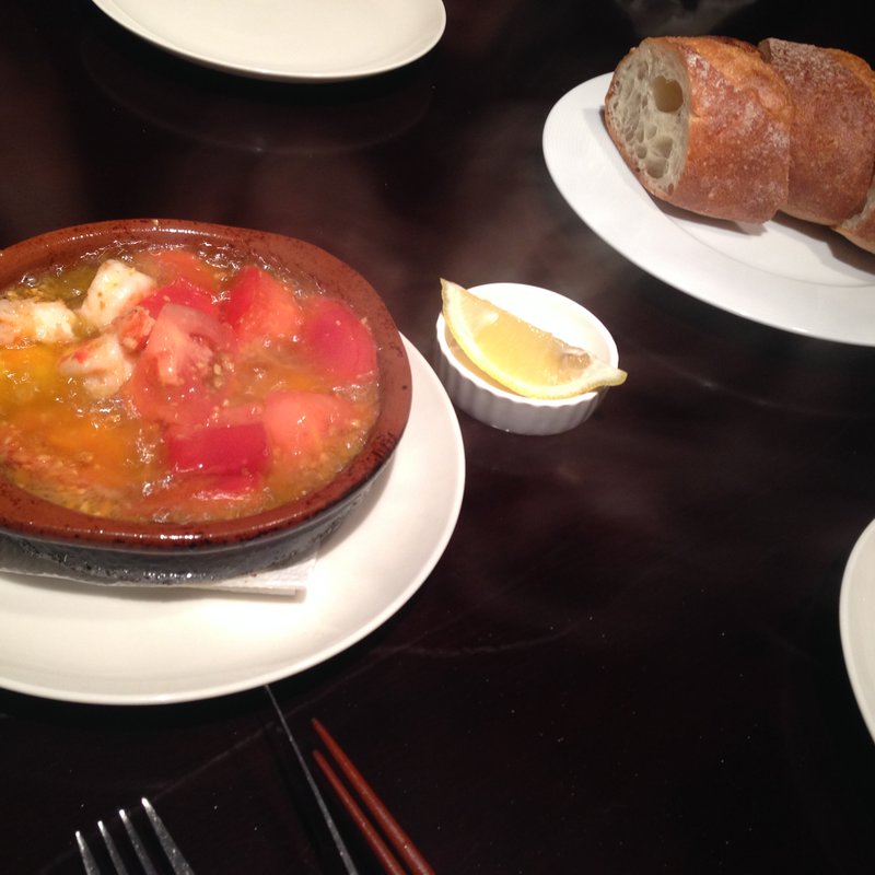 エビとトマトのアヒージョ(クーテ)