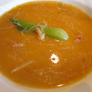 季節のスープ（フカヒレ入り濃厚蟹スープ）(中国料理 カリュウ （かりゅう Karyu）)