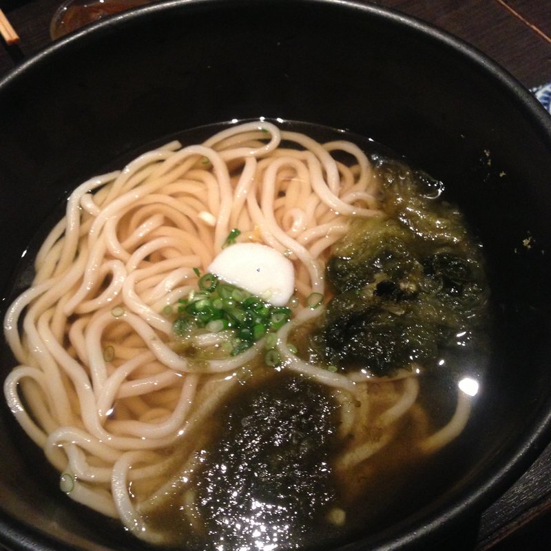 和牛小腸使用　浪花かすのおうどん(麺匠の心つくし つるとんたん 六本木店)