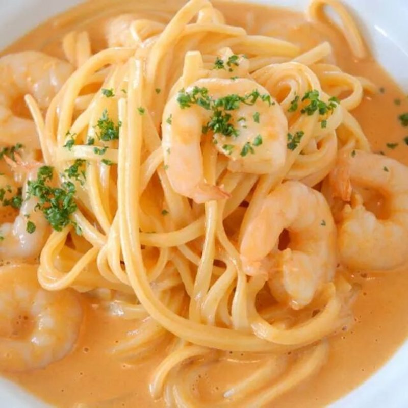 エビのクリームパスタ(りべるた食堂 )