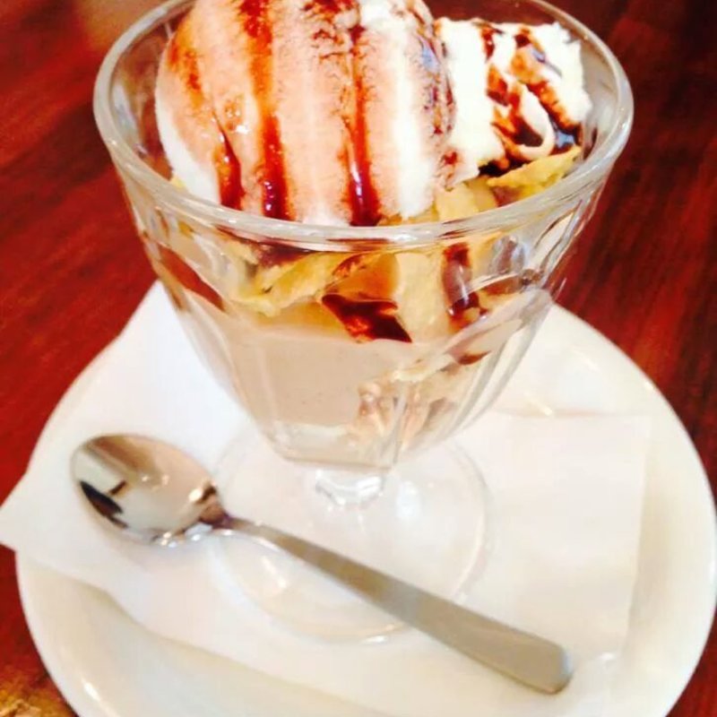 栗のクリームパフェ(りべるた食堂 )