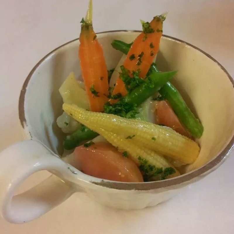 彩り野菜のコールスロー(りべるた食堂 )