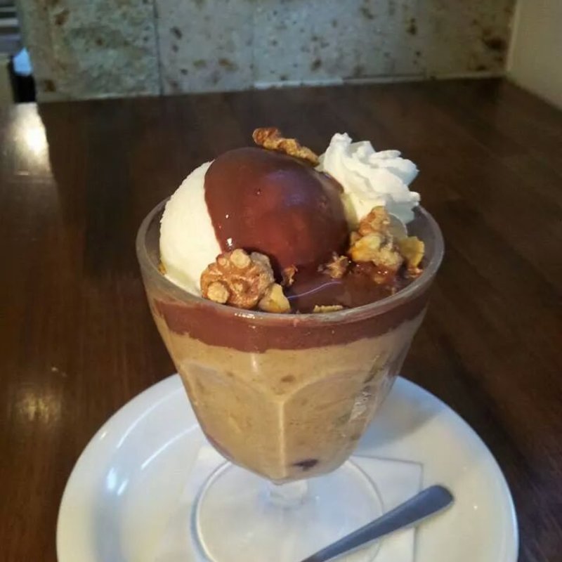 濃厚マロンカスタードパフェ(りべるた食堂 )