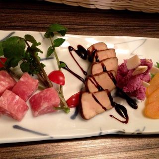 アンティパスト(小料理　こもり )