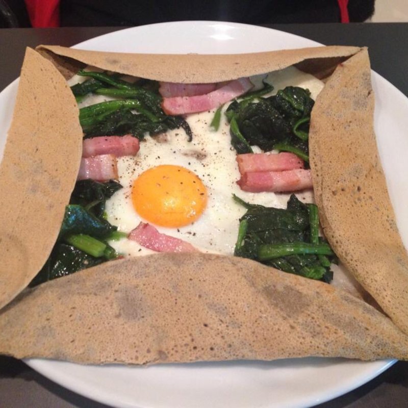 ガレットコンプレット(12.Cafe 横浜 トゥエルブドットカフェYOKOHAMA)