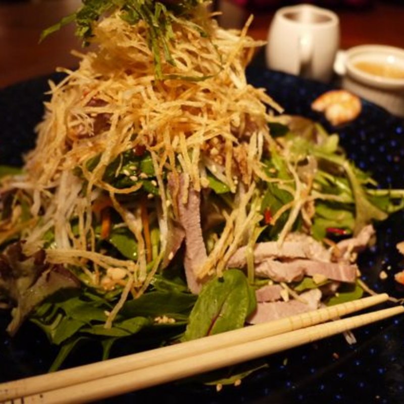 ヴェトナム風サラダ(ヴェトナムアリス新宿店)