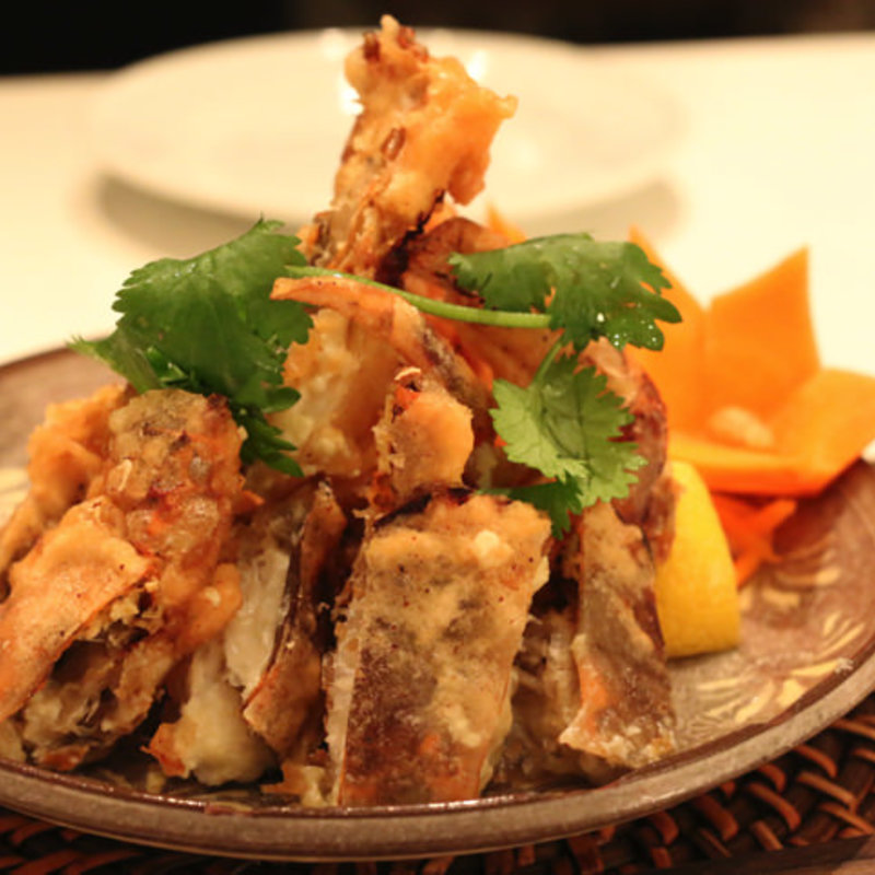 ソフトシェルクラブの唐揚げ(ヴェトナムアリス新宿店)