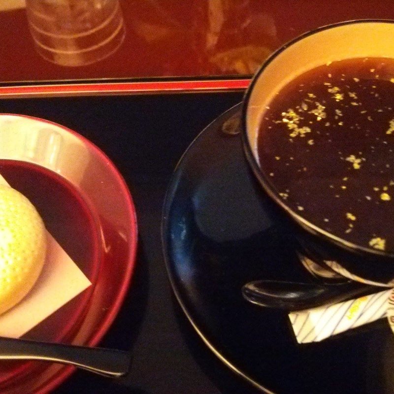 金箔コーヒー　和菓子付き(いしかわ百万石物語 江戸本店)
