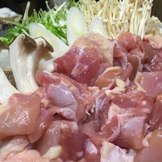 地鷄鍋(美食 × 個室居酒屋 港‐MINATO)