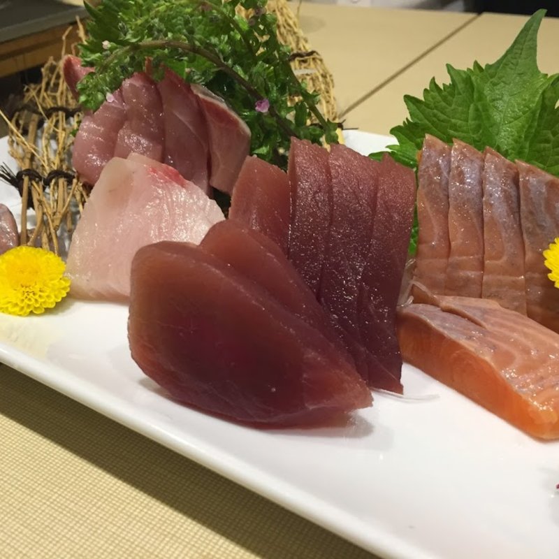 日代わりの鮮魚刺身三点盛り(美食 × 個室居酒屋 港‐MINATO)
