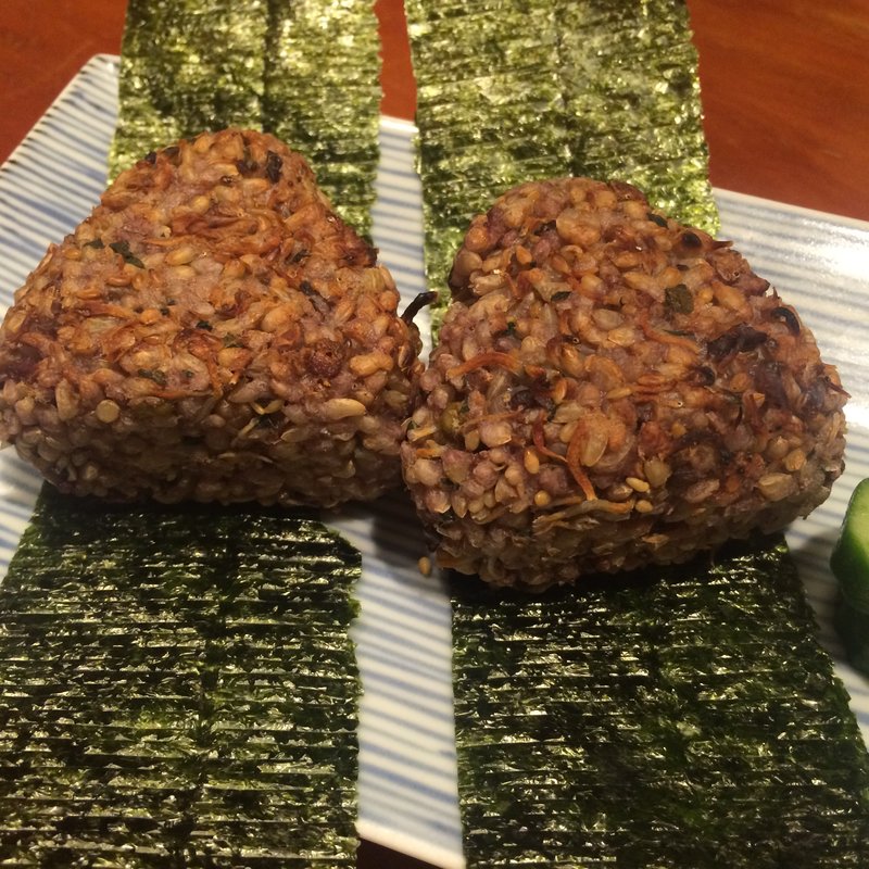 10品目玄米焼おにぎり(活水料理 やまと 楽)