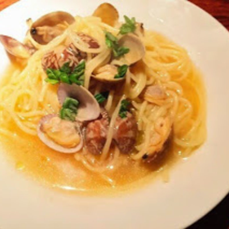 (鳥屋 豊一 （とりや とよいち）)