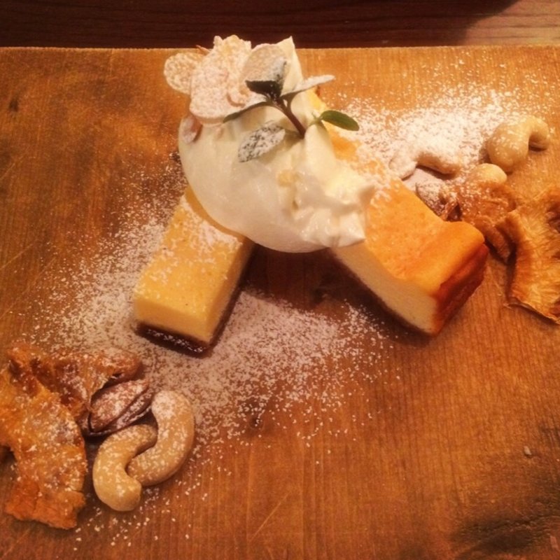 ニューヨークチーズケーキ(チャコールグリル グリーン 石川町)