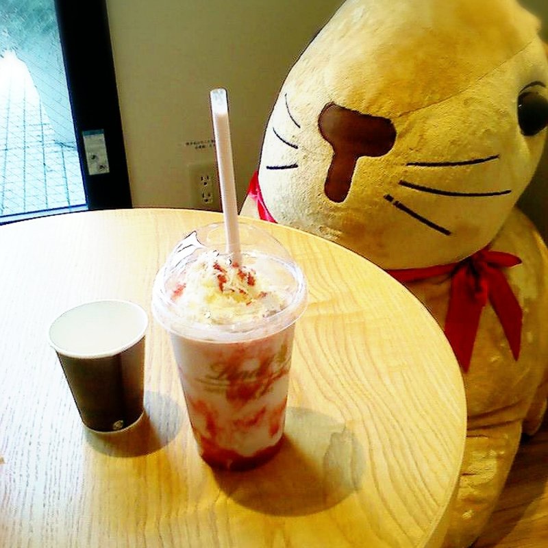 ホワイトチョコレートドリンク(リンツ ショコラ カフェ 自由ヶ丘店)