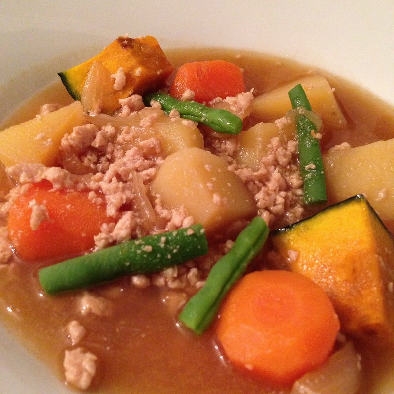 鶏そぼろ肉じゃが(Natura Vita （ナチュラ　ビータ）)