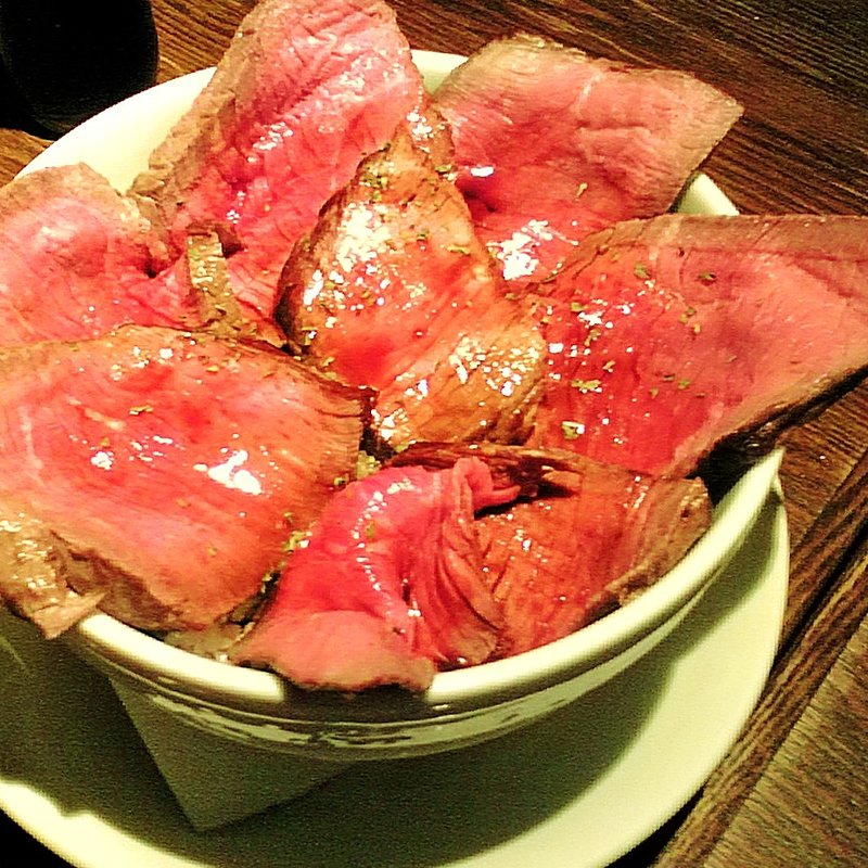 ローストビーフ丼(東陽町七厘家)
