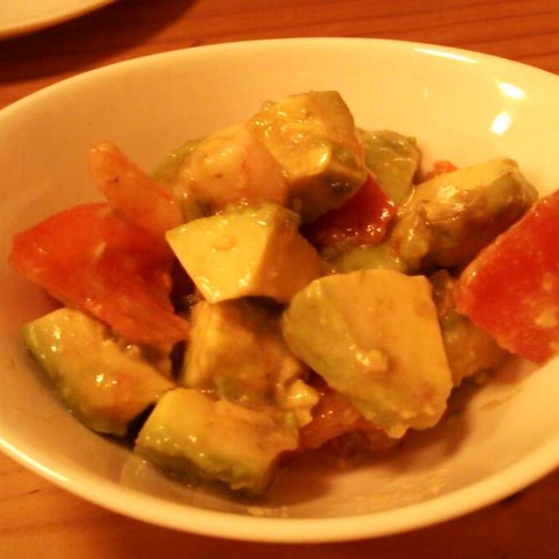 海老とアボカドの和風マリネ(ワインの酒場。ディプント桜橋店)