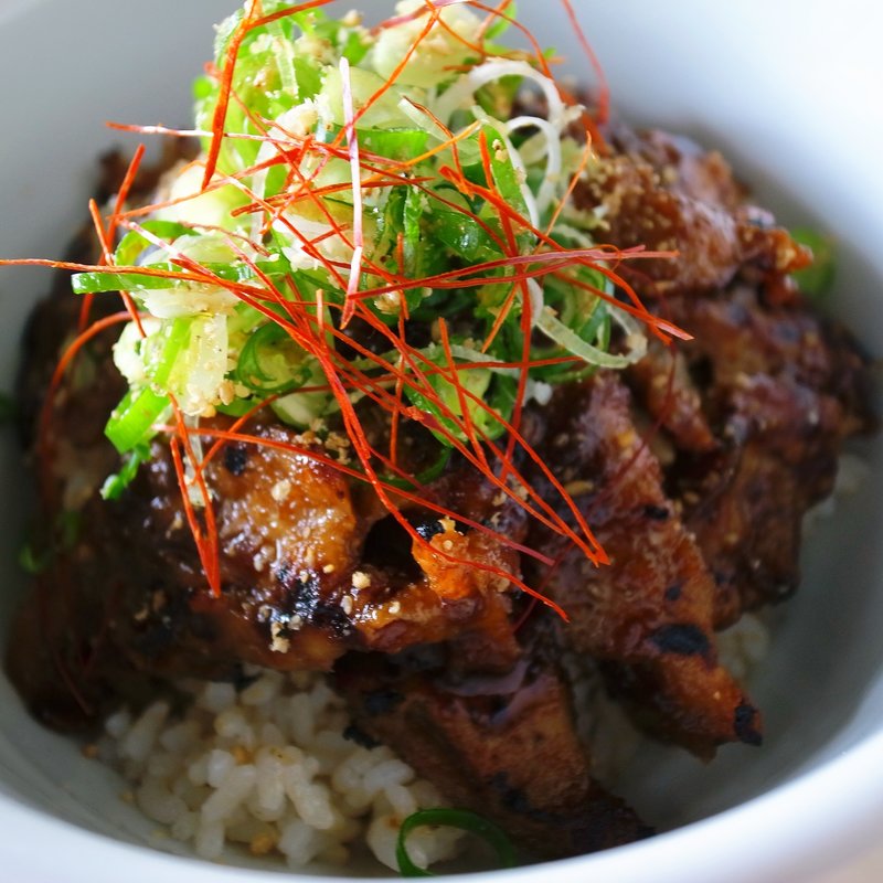 焼肉丼(ヴィーガンズ カフェ アンド レストラン)