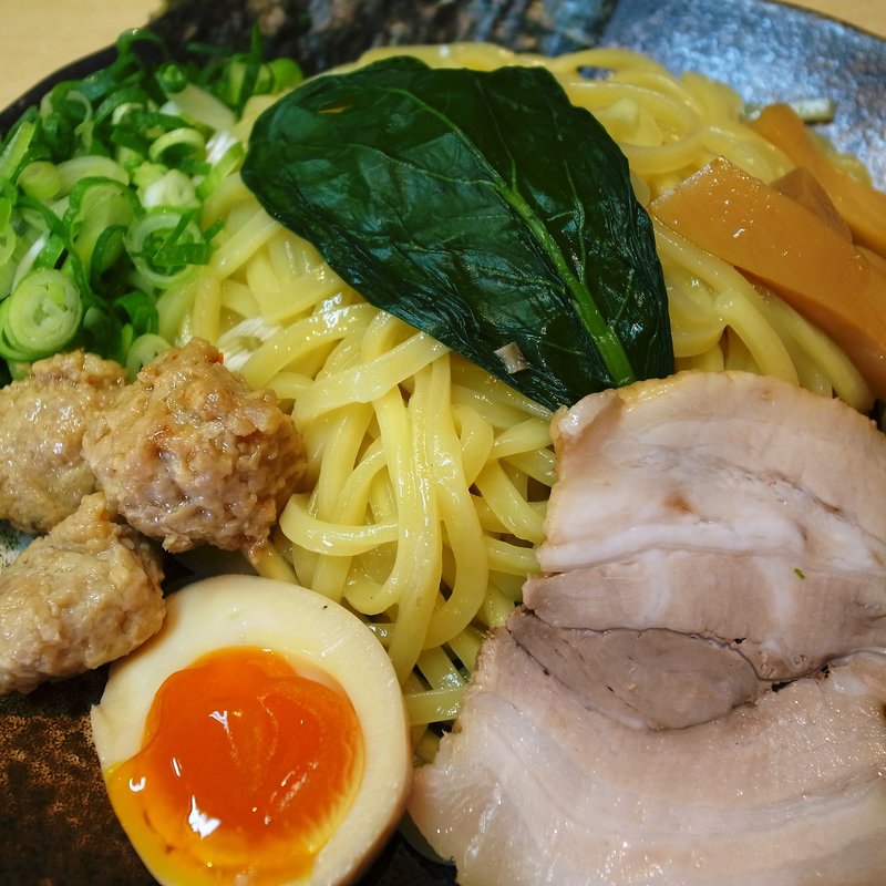 「山勝つけ麺」200g(山勝麺三)