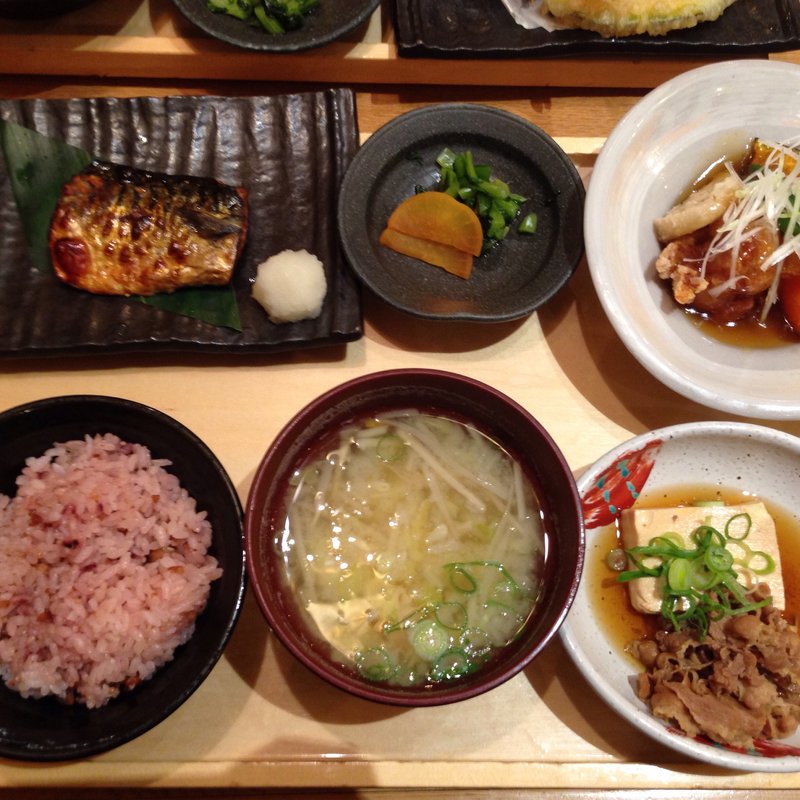 五穀田舎定食(五穀 武蔵村山店)