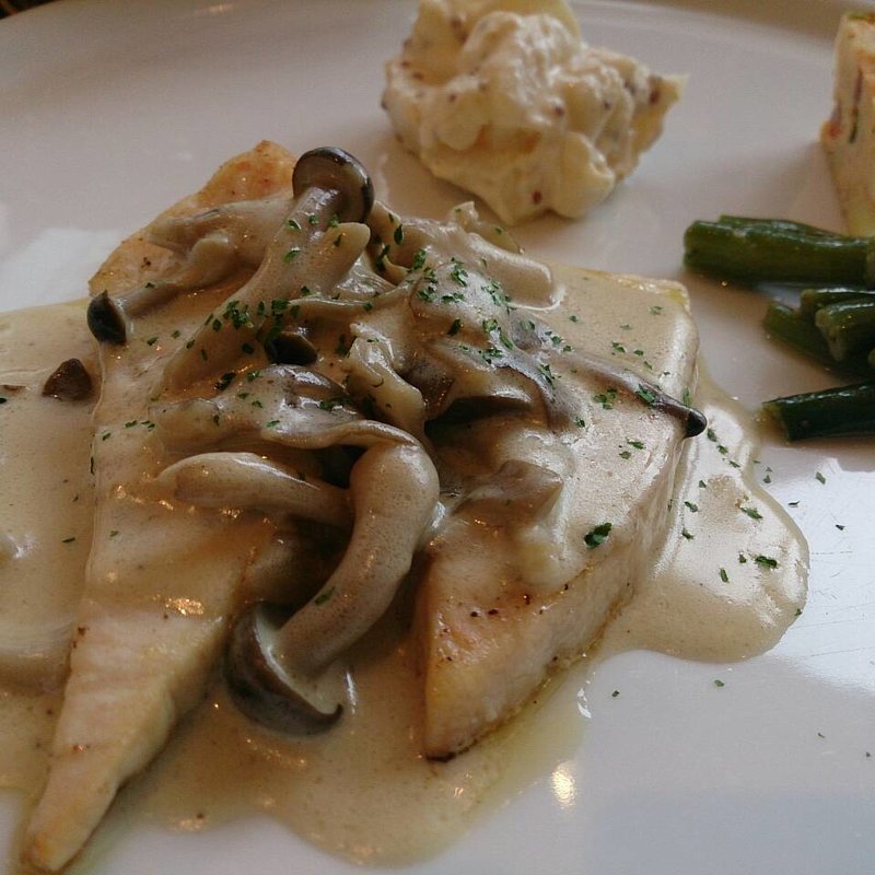 ランチセット（お魚）(武蔵小杉バール・デルソーレ)