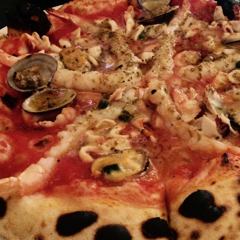 Pizza　ペスカトーレ(マッシモッタヴィオ)